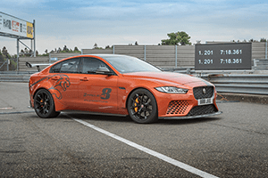 Jaguar XE SV